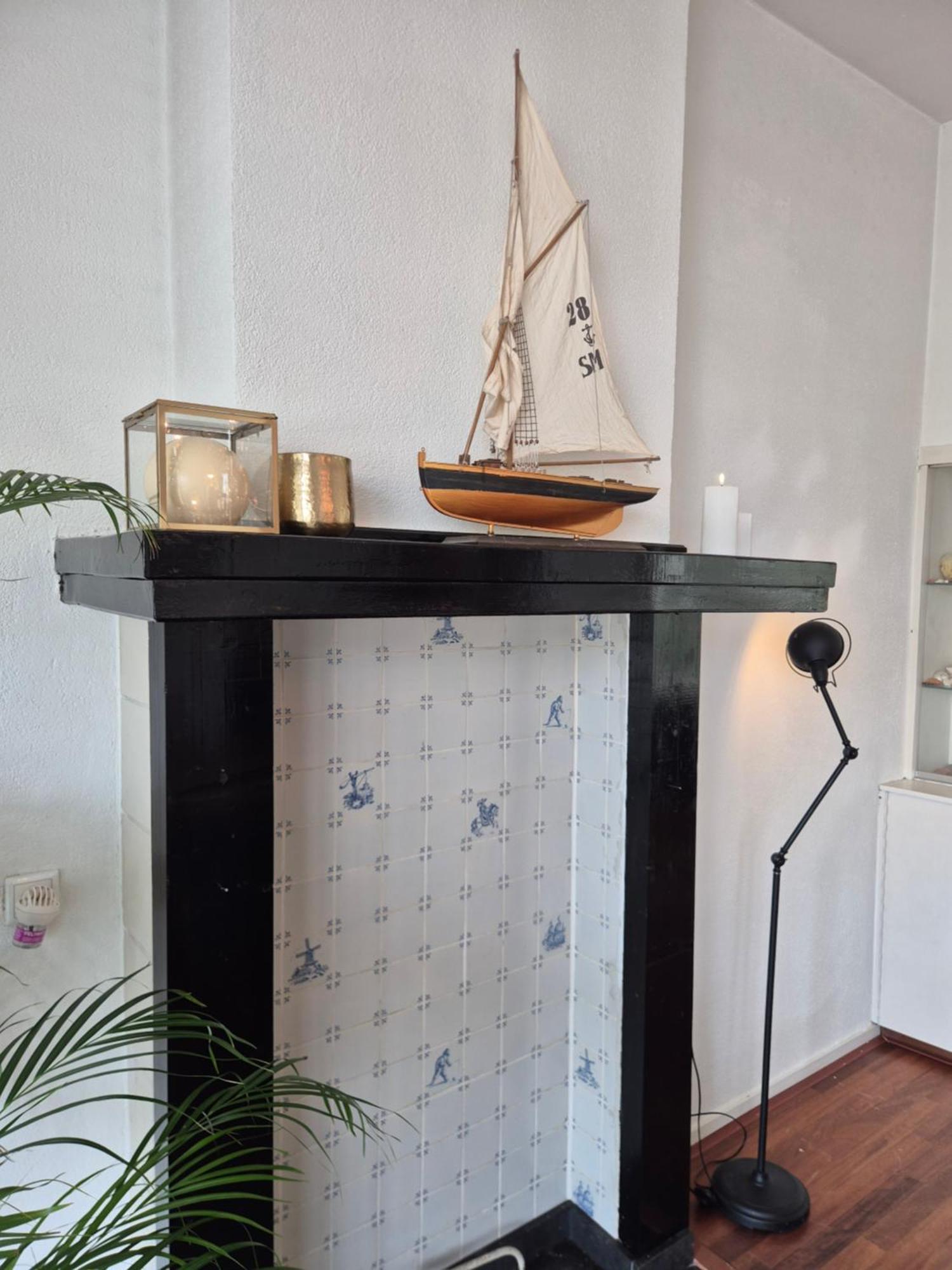 Aan Den Hogeweg Apartment *